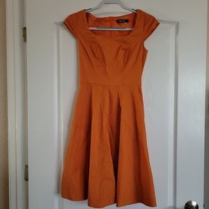 Pukavt orange dress size small